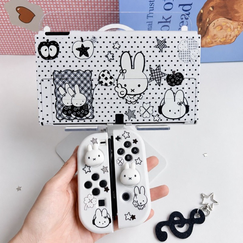 Gaming Console In - Funda protectora con diseño de Miffy